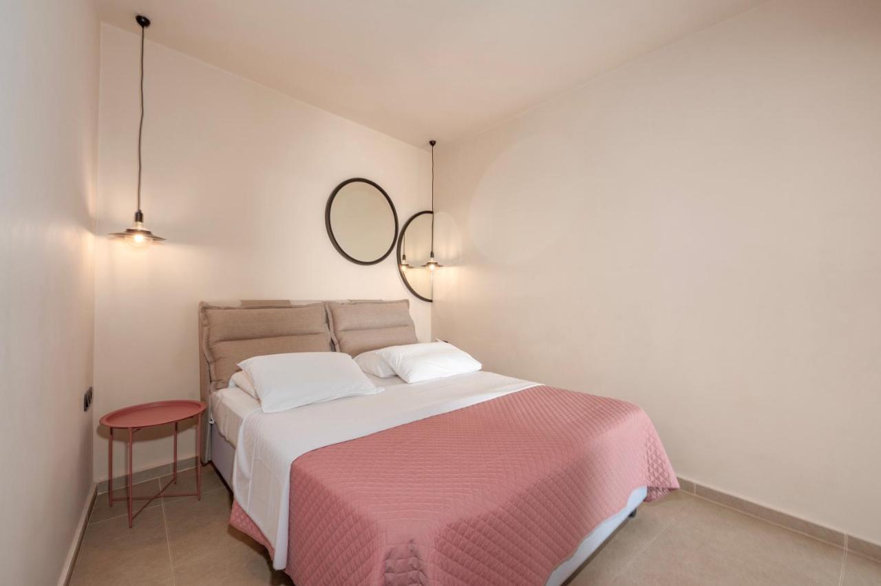 Luxury House With Private Pool At Elia Beach Mykonos Town エクステリア 写真